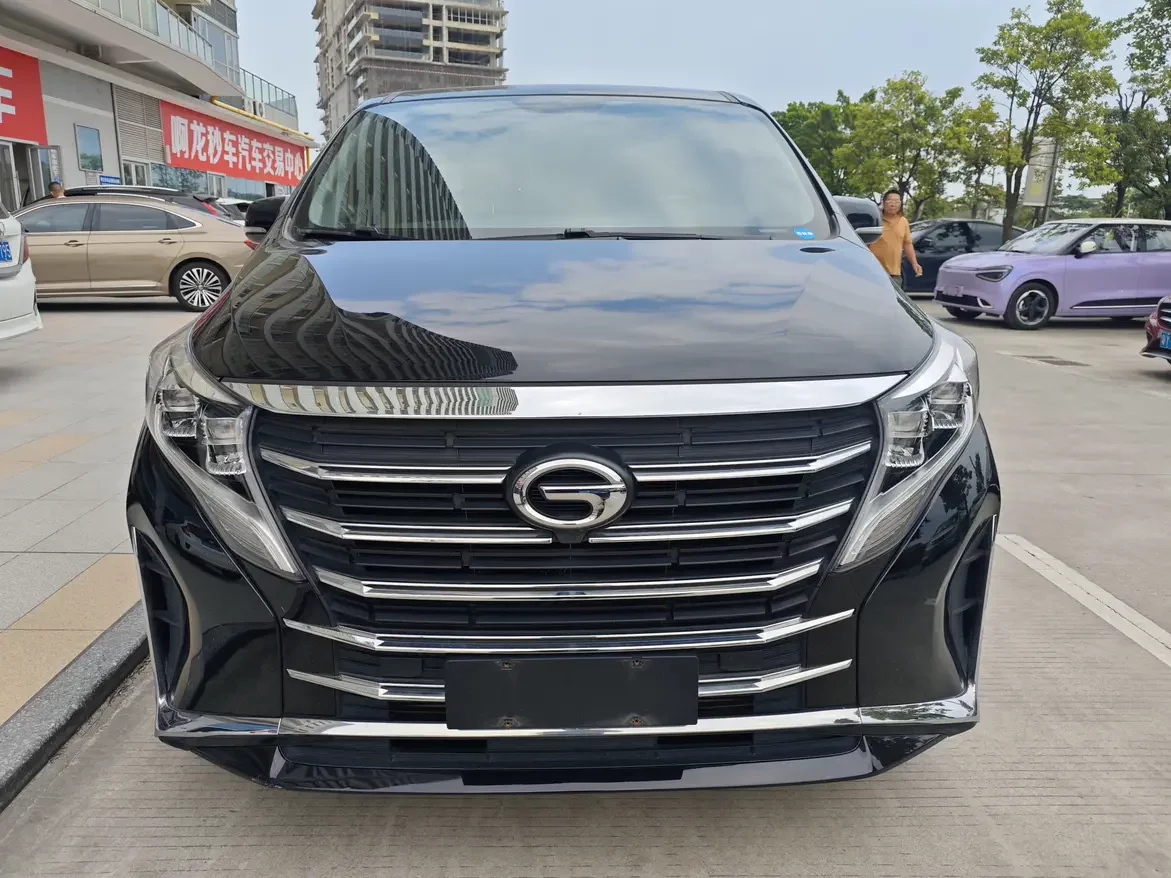 GAC Trumpchi M8