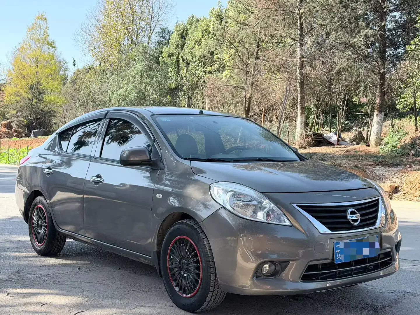 Nissan Sunlight