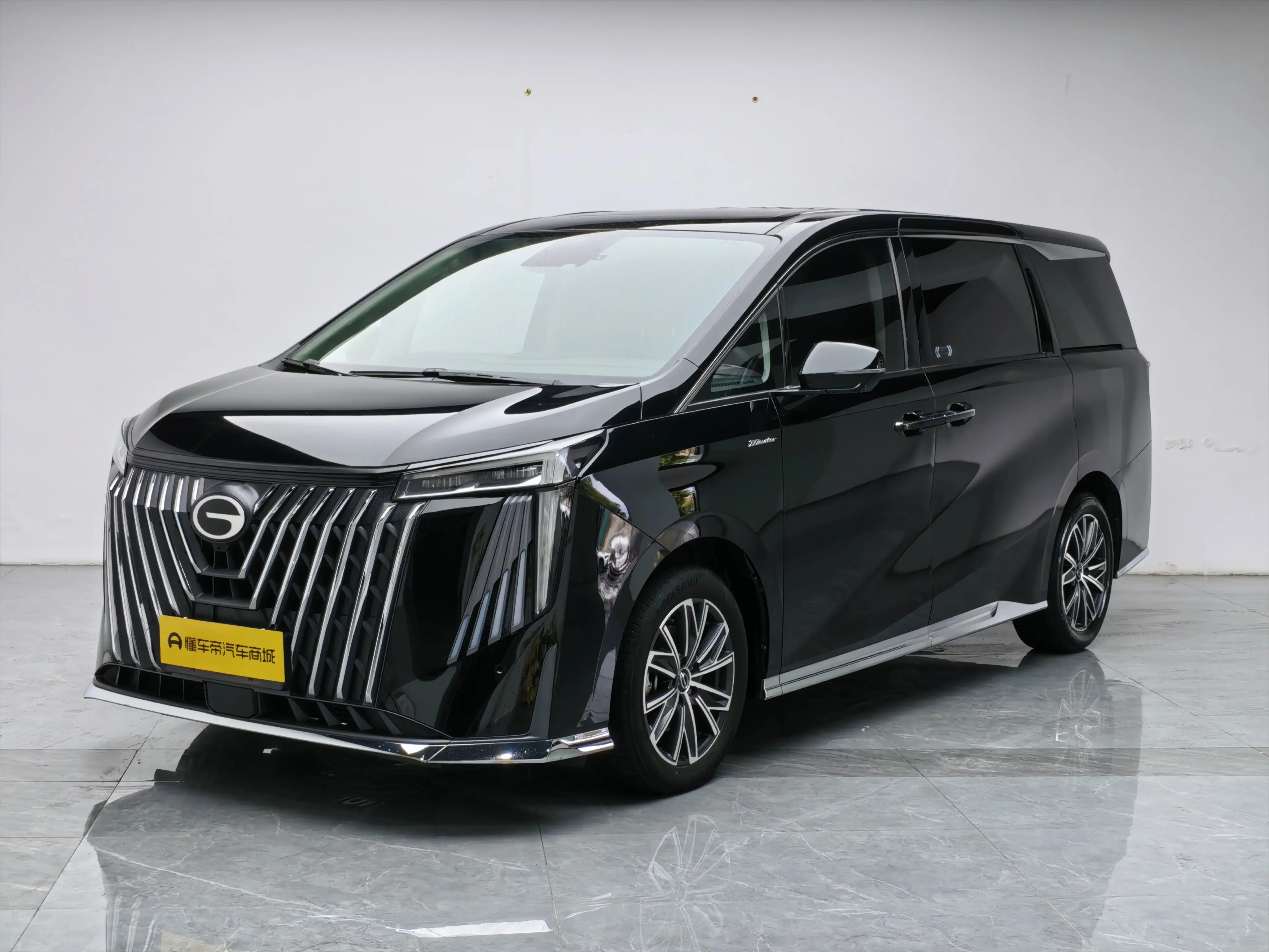 GAC Trumpchi M8