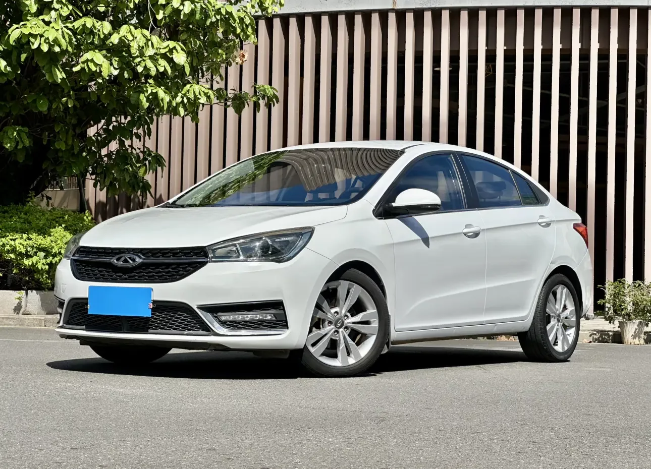 Chery Arrizo 5