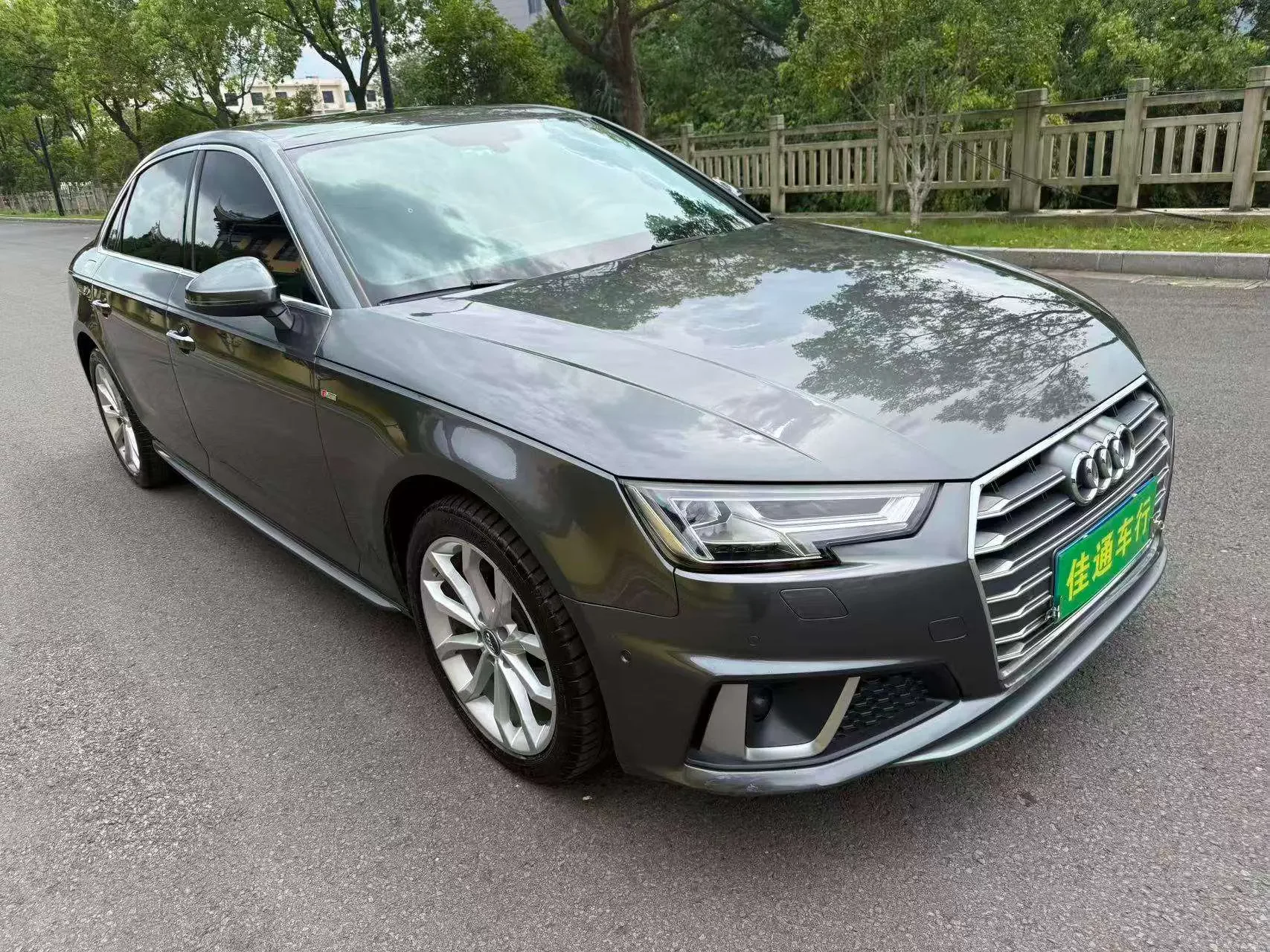 Audi A4L