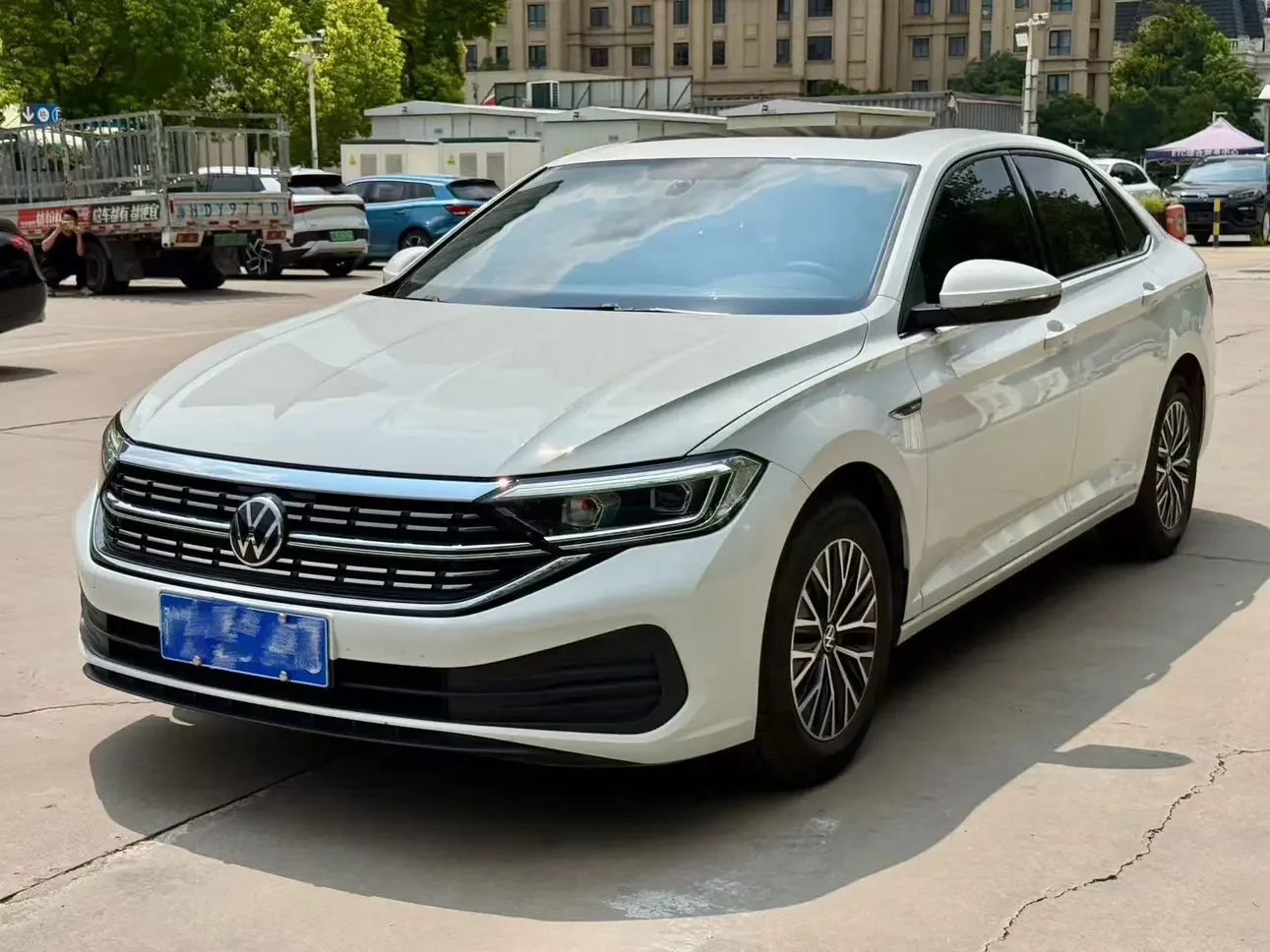Volkswagen Sagitar