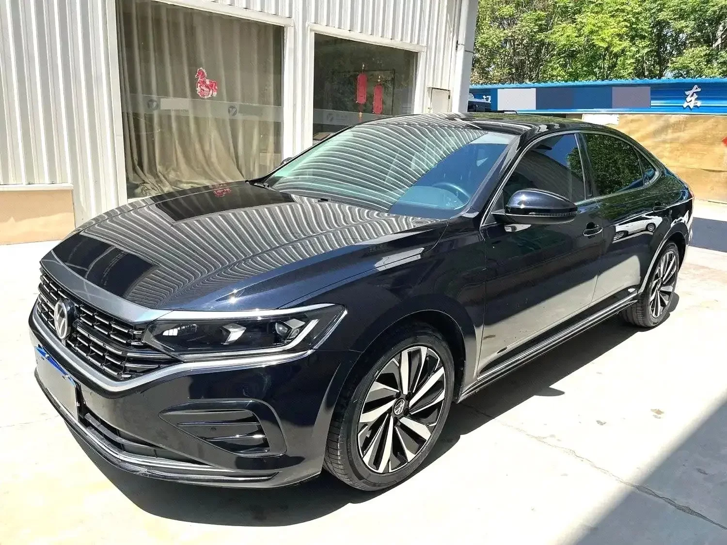 VOLKSWAGEN PASSAT