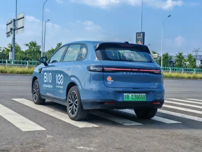 Leapmotor B10
