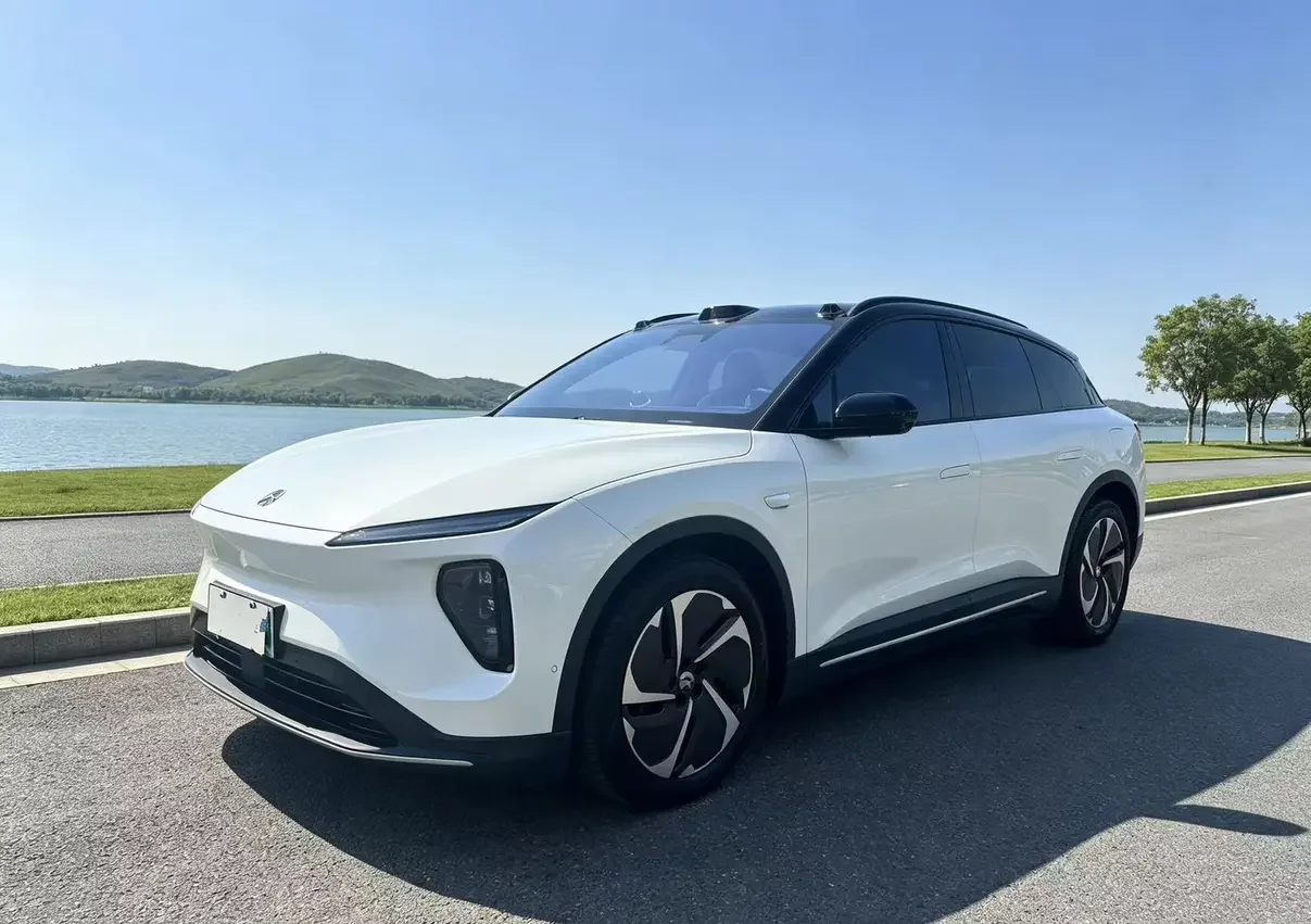 NIO ES6