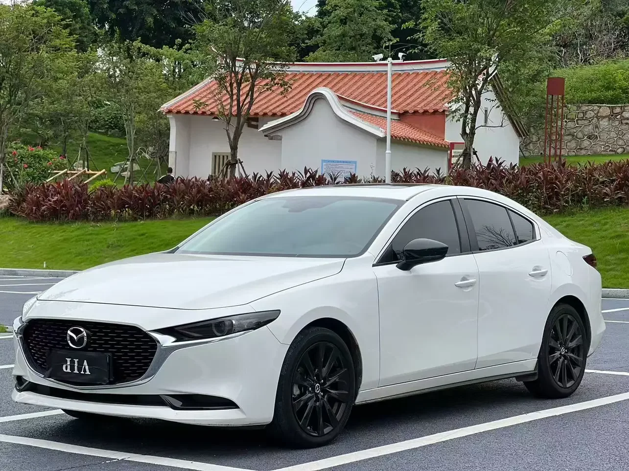 Mazda Axela (3)
