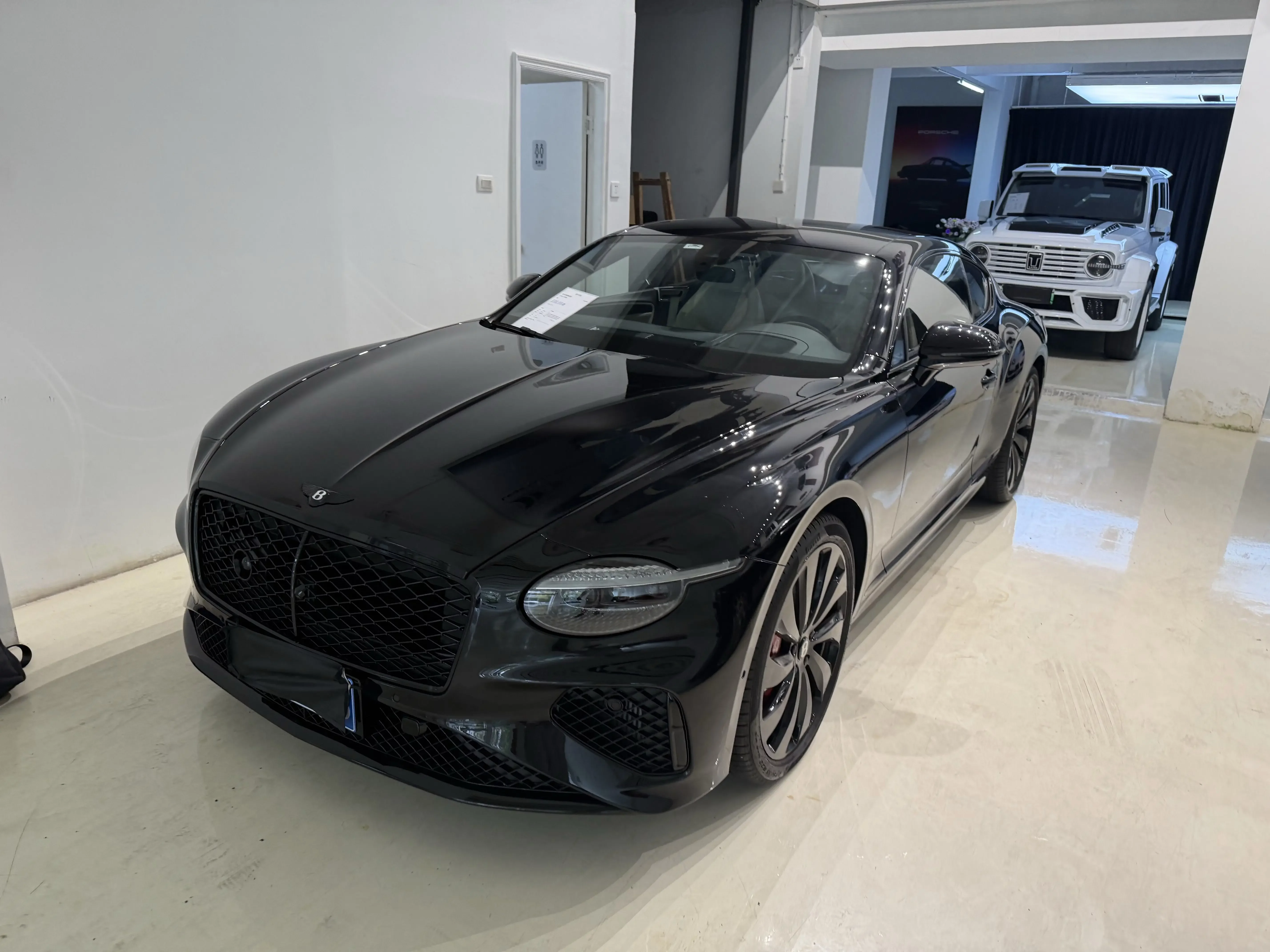 Bentley Continental PHEV
