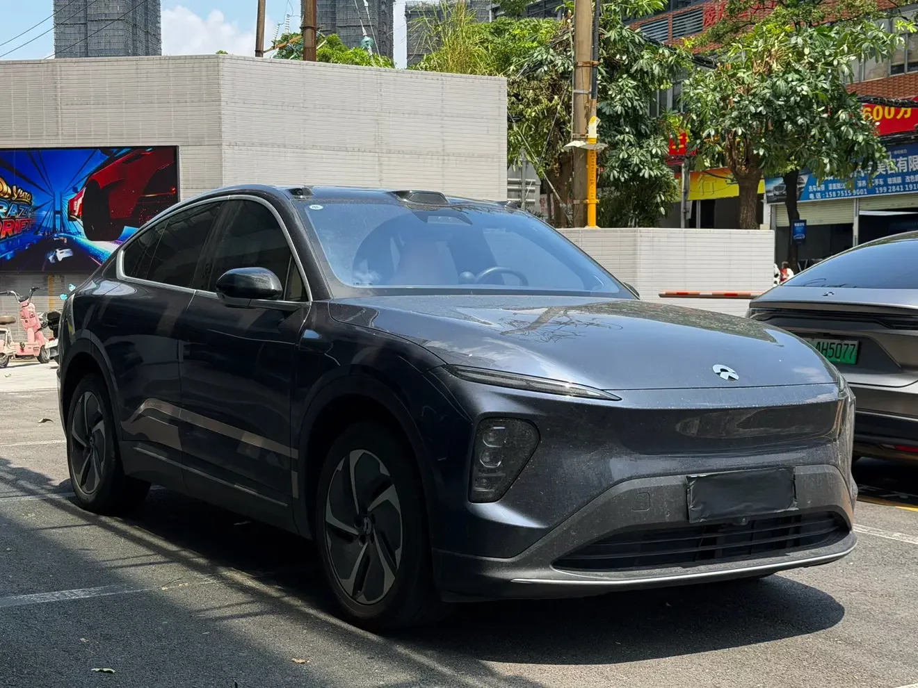 NIO EC7