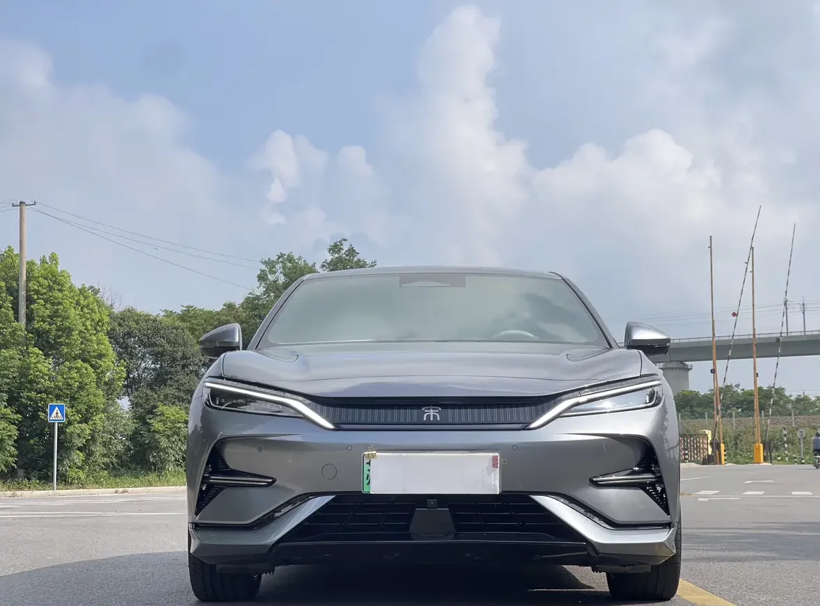 BYD Song L EV