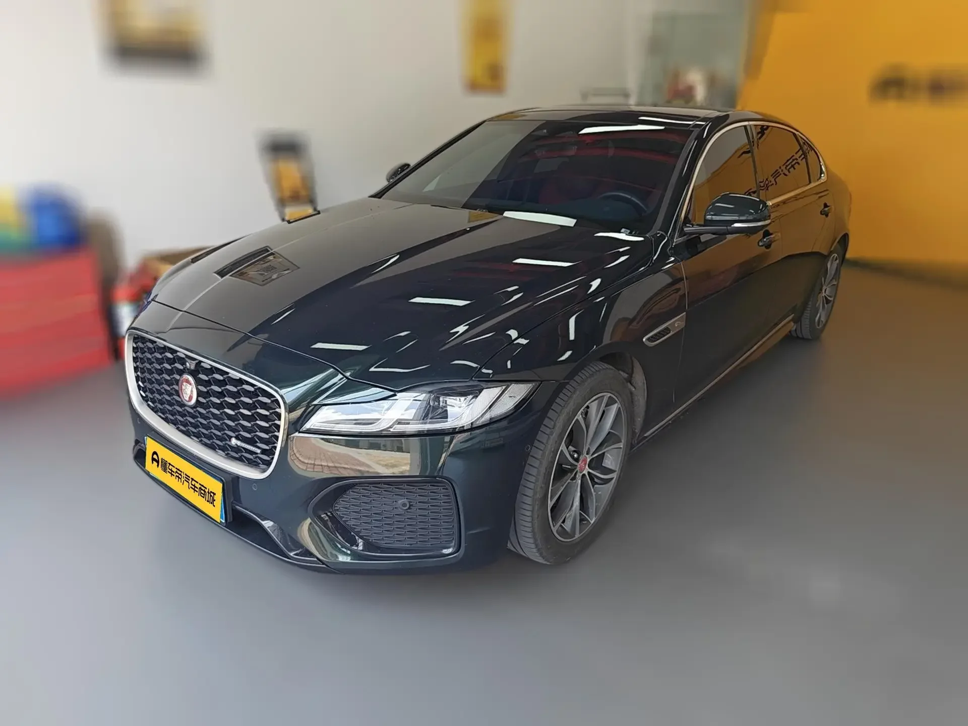 Jaguar XFL