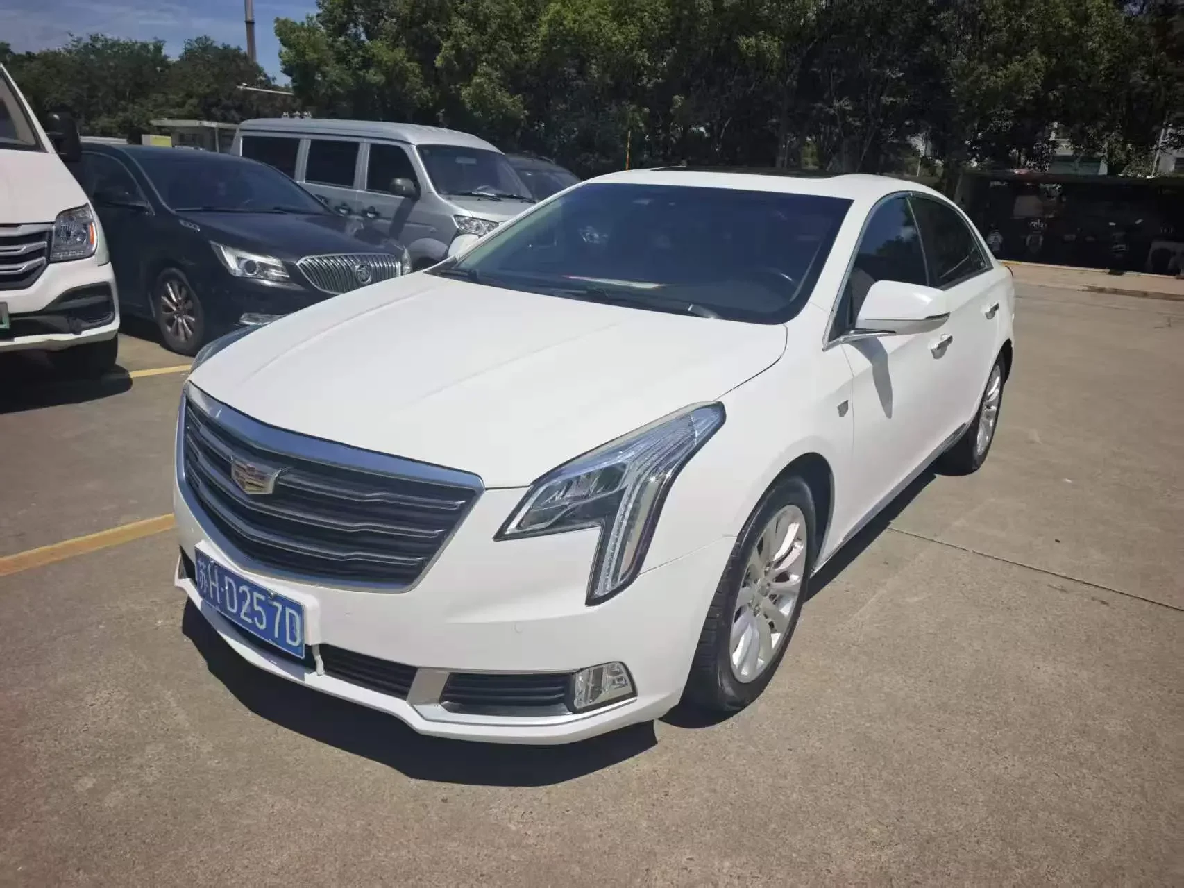 Cadillac XTS