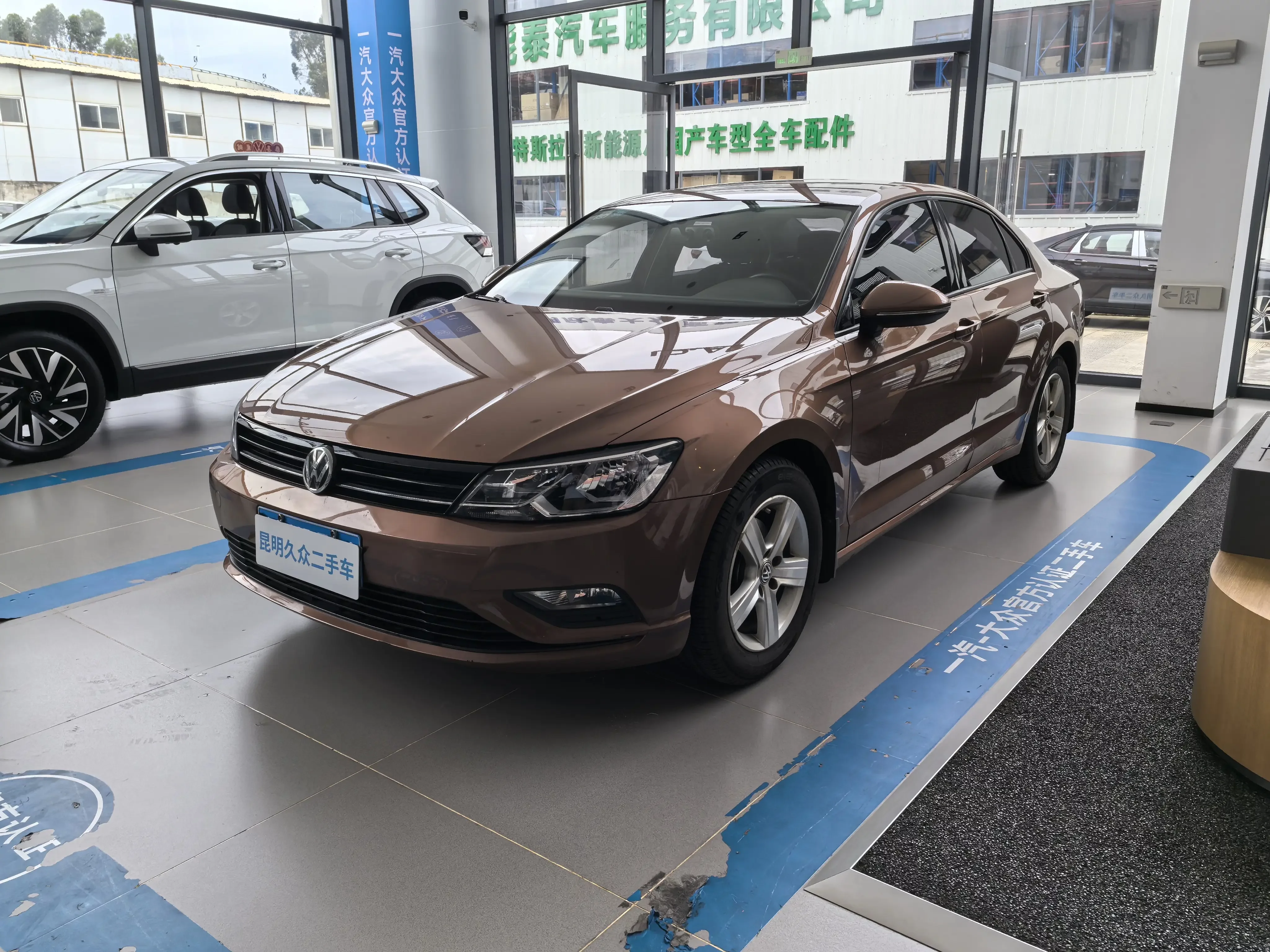 Volkswagen Lamando (Lingdu)