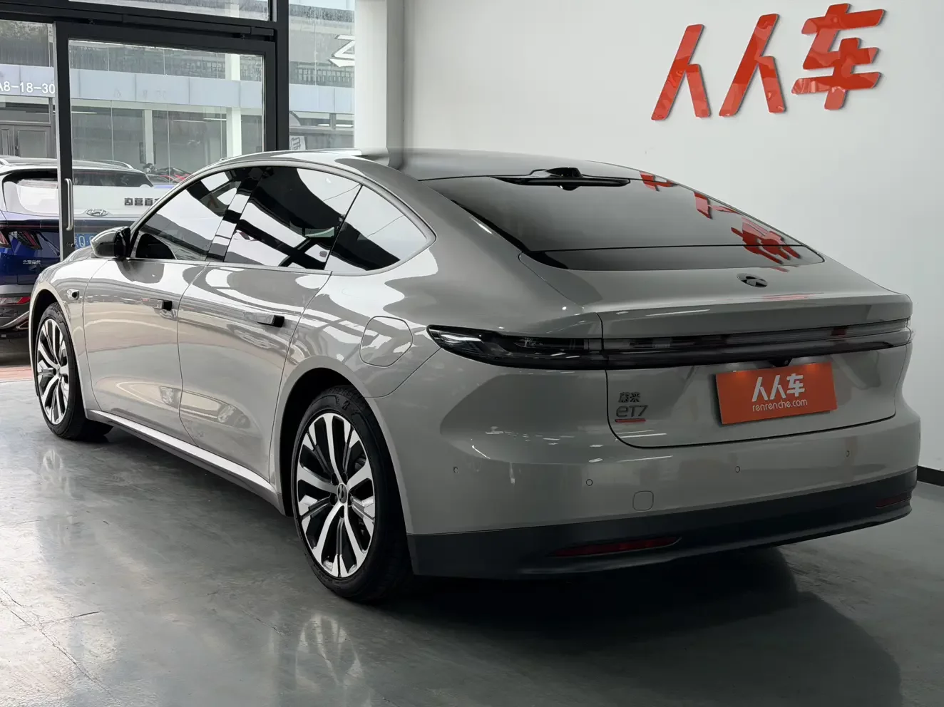 NIO ET7