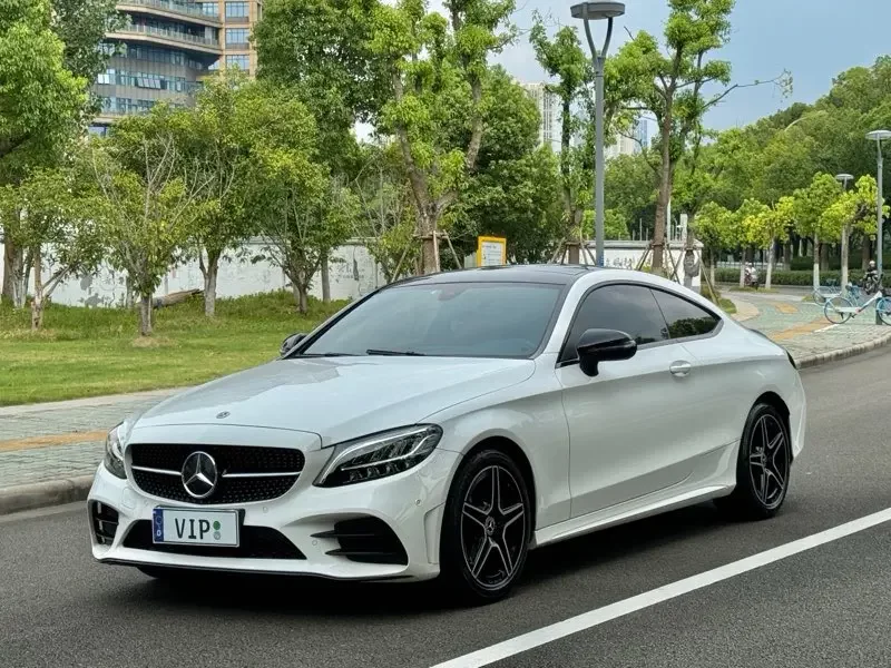 MERCEDES-BENZ C-CLASS