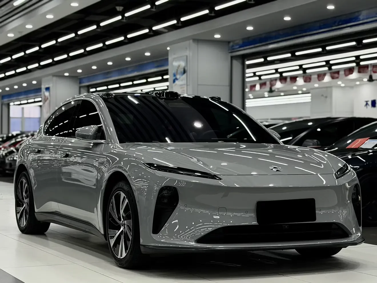NIO ET5