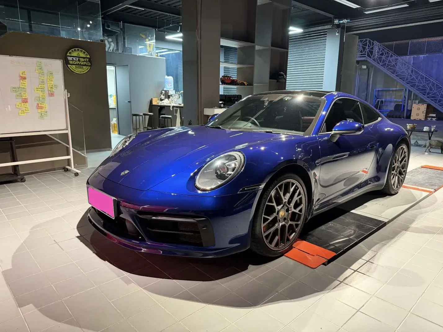 Porsche 911