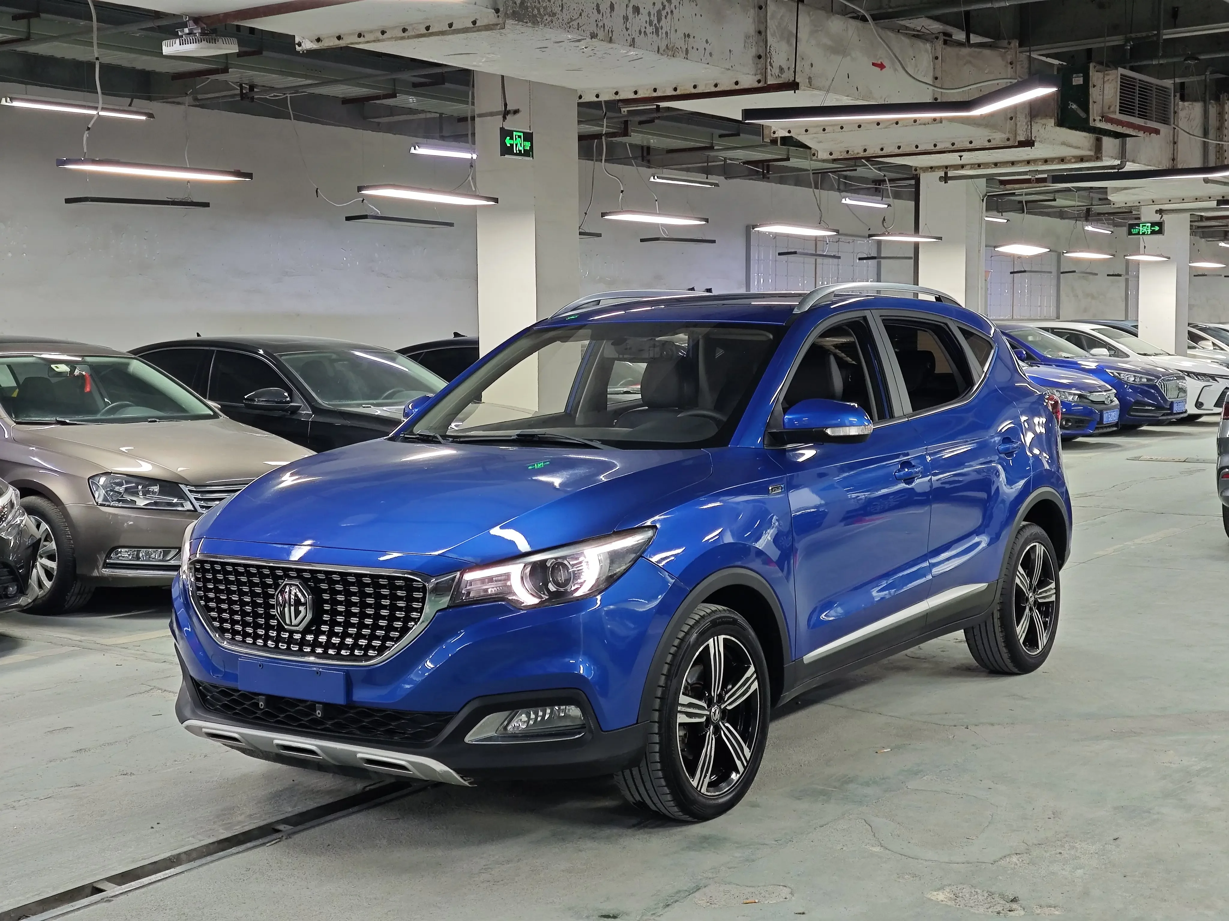 MG ZS