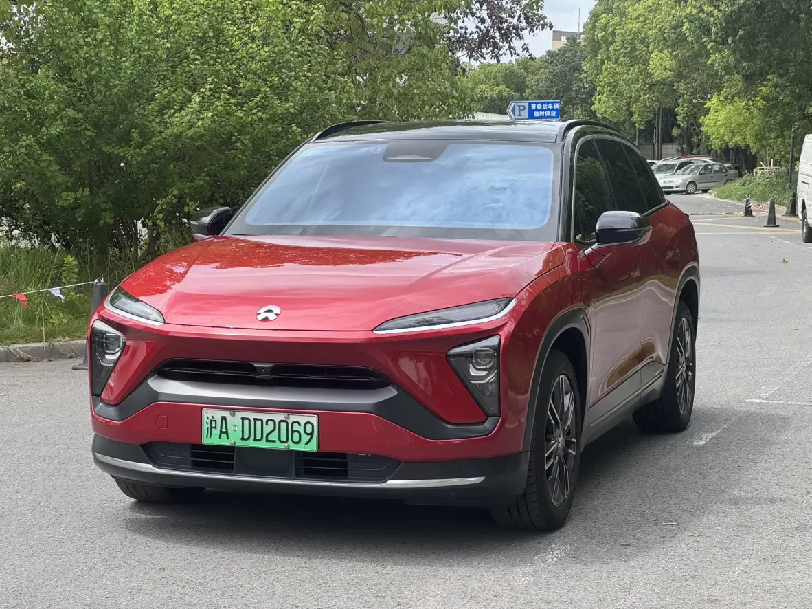NIO ES6