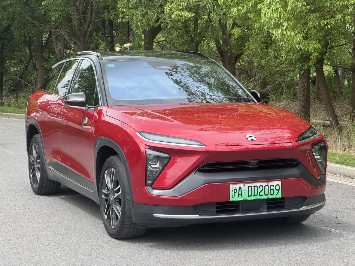 NIO ES6