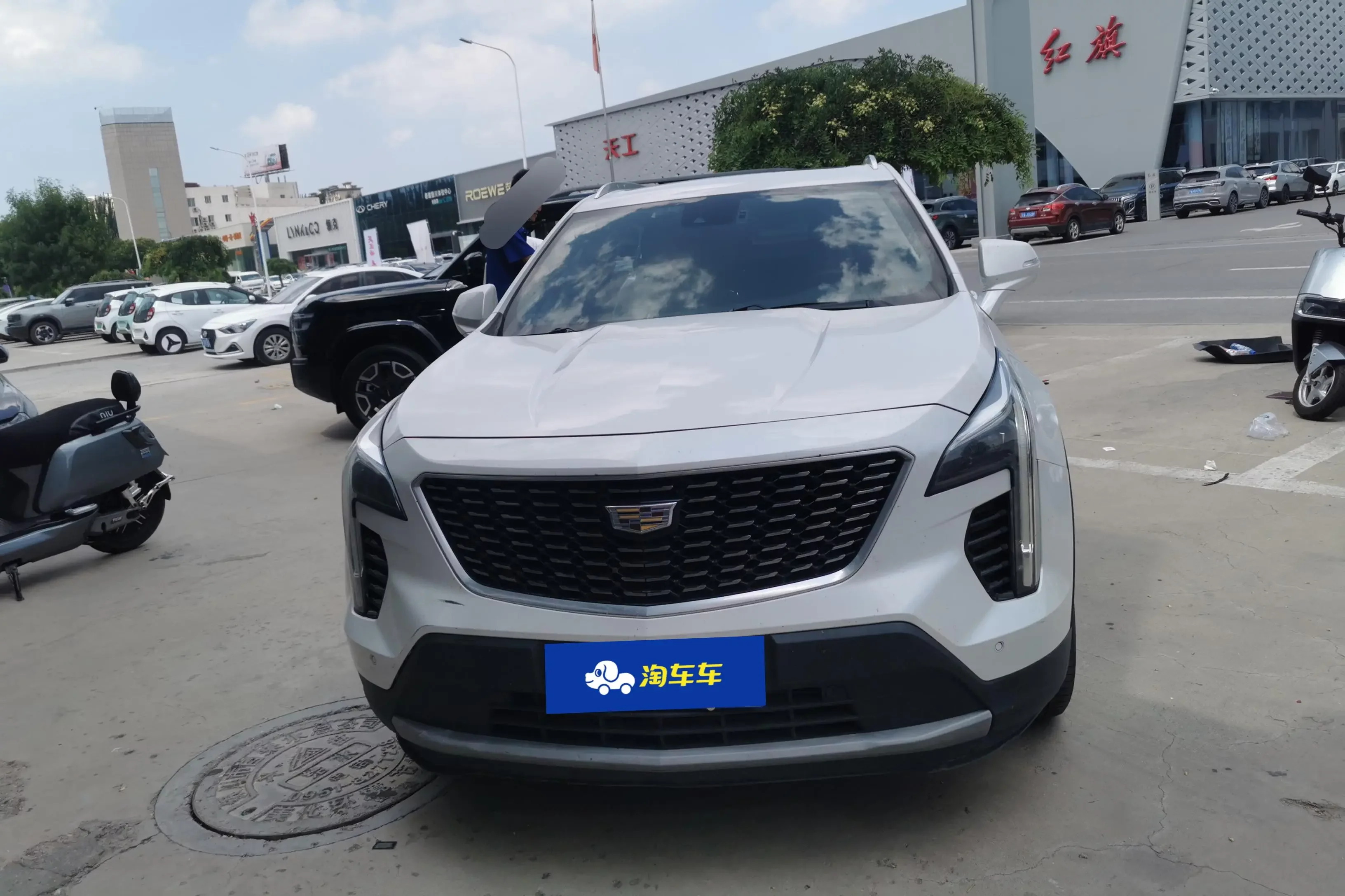 Cadillac XT4