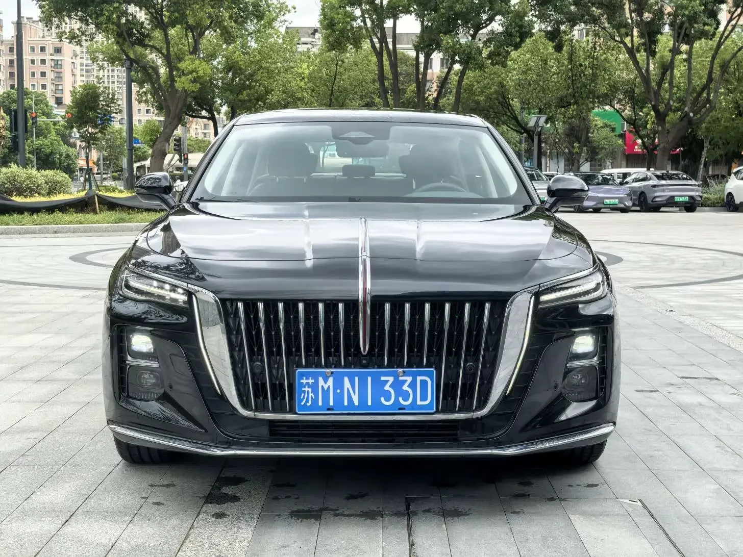 Hongqi H5