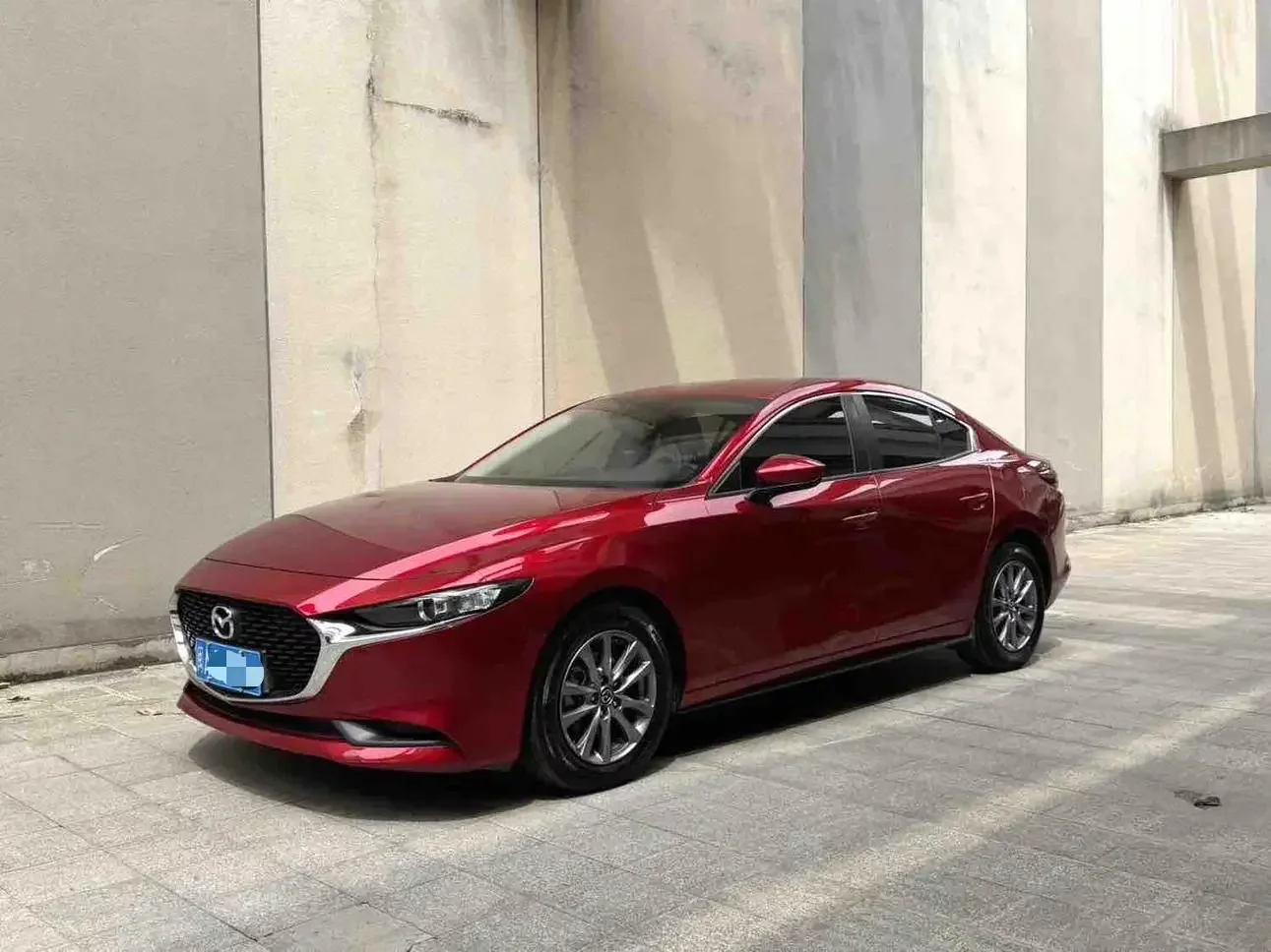 Mazda Axela (3)