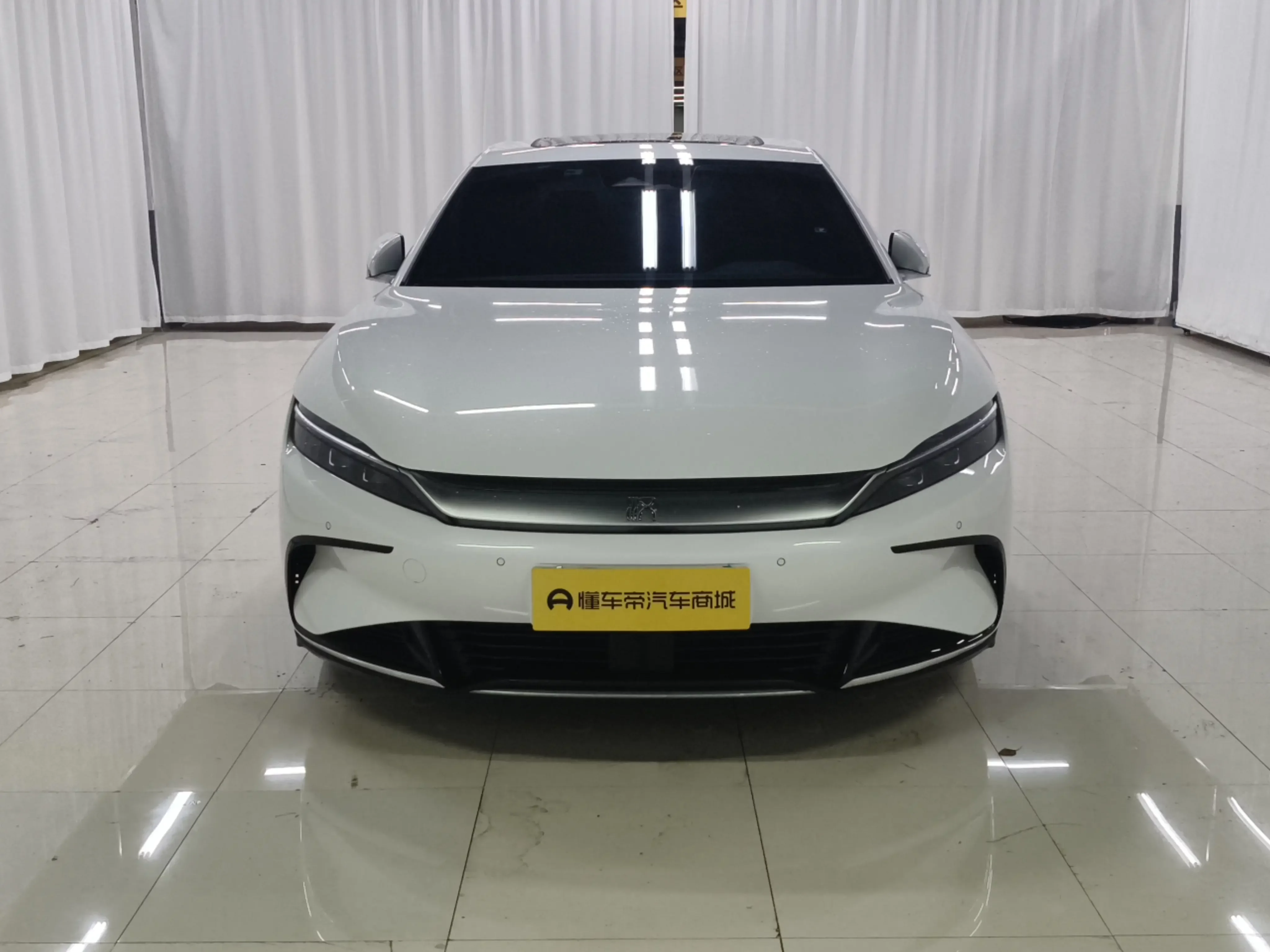 BYD Han EV