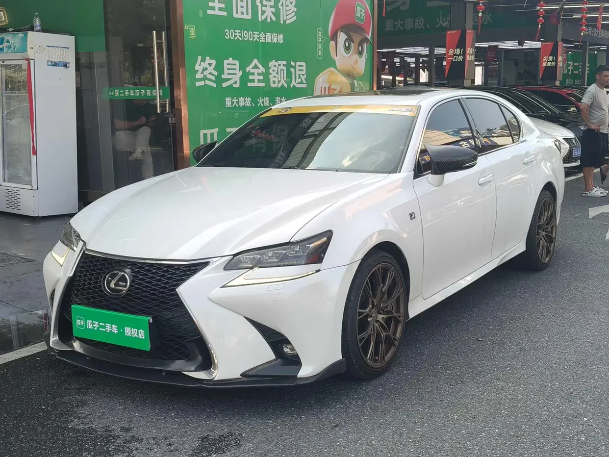 Lexus GS