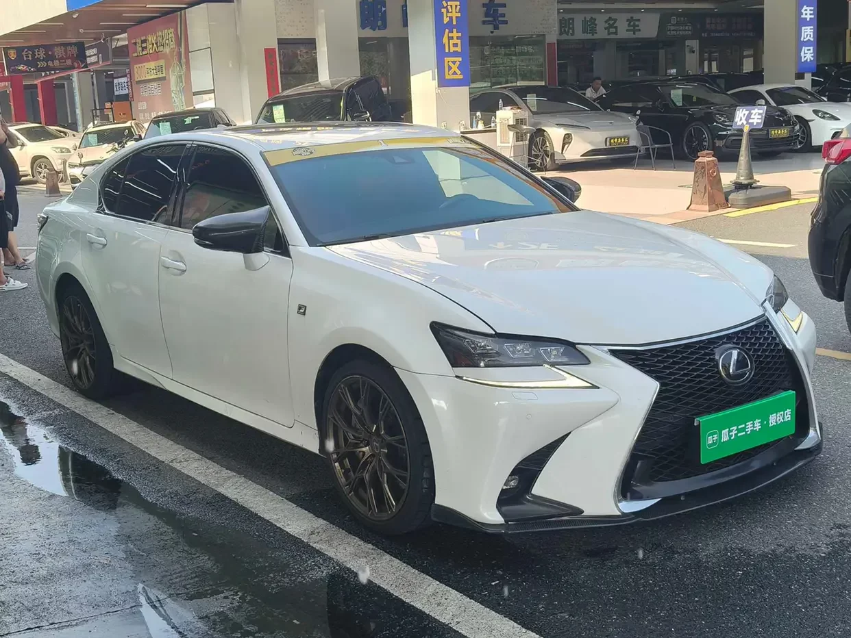 Lexus GS