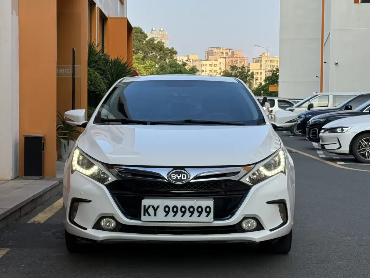 BYD Qin DM