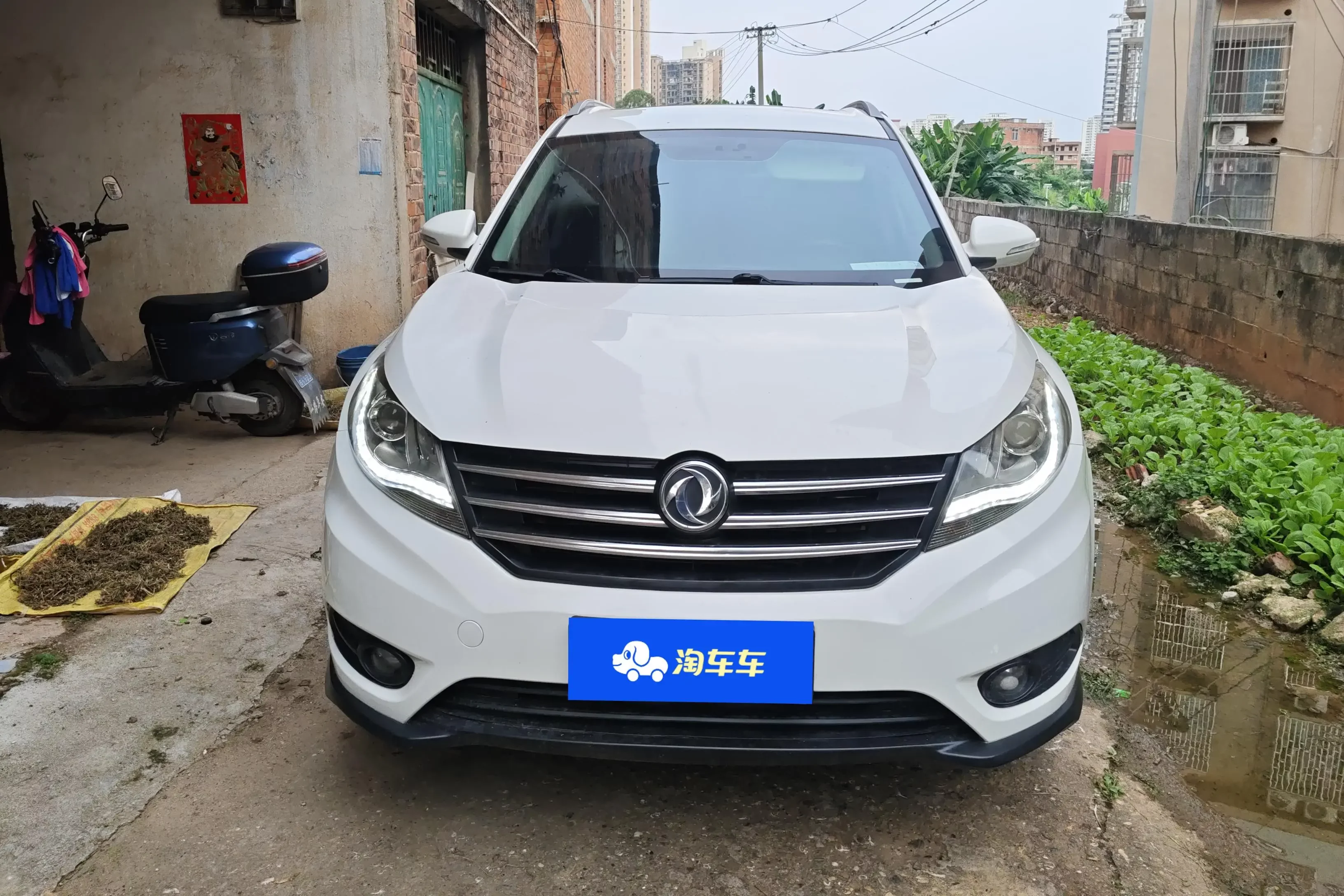 Dongfeng Fengon 580