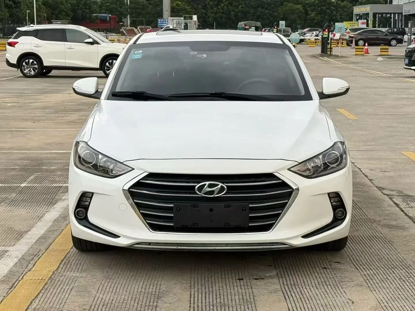 Hyundai lead