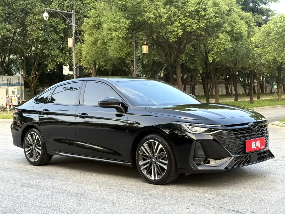 Chery Arrizo 8