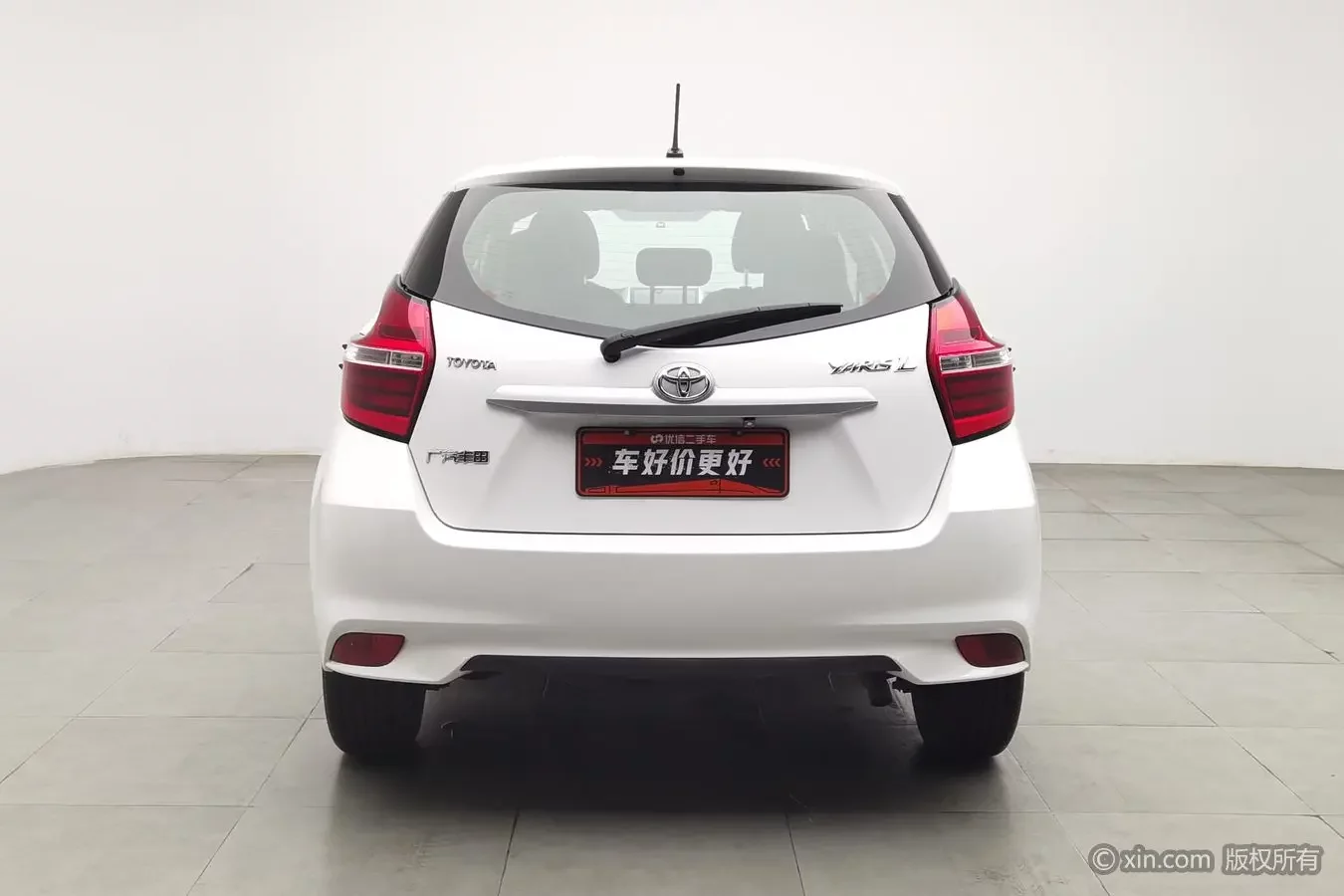 Toyota Yaris L