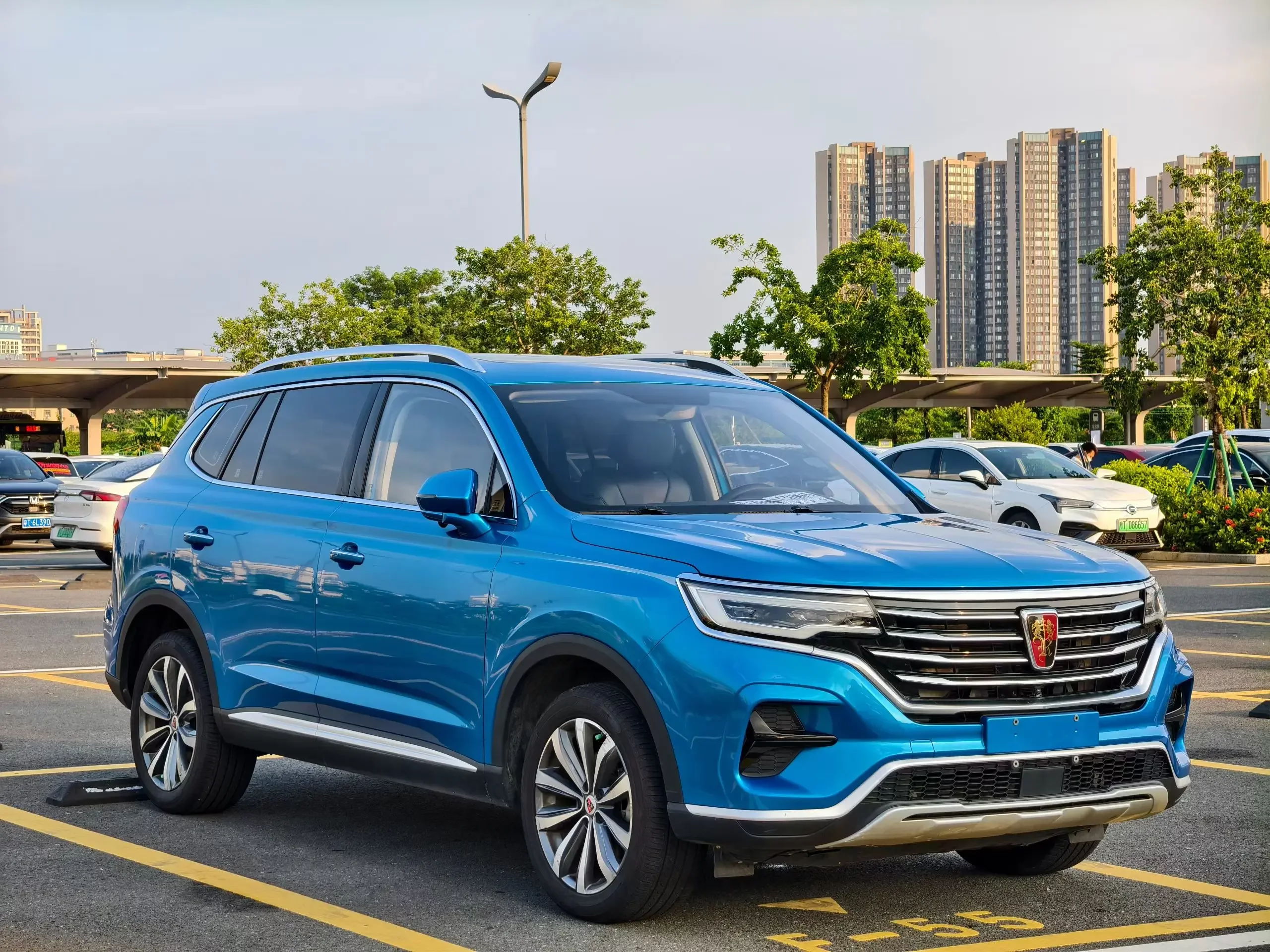 Roewe RX5 MAX