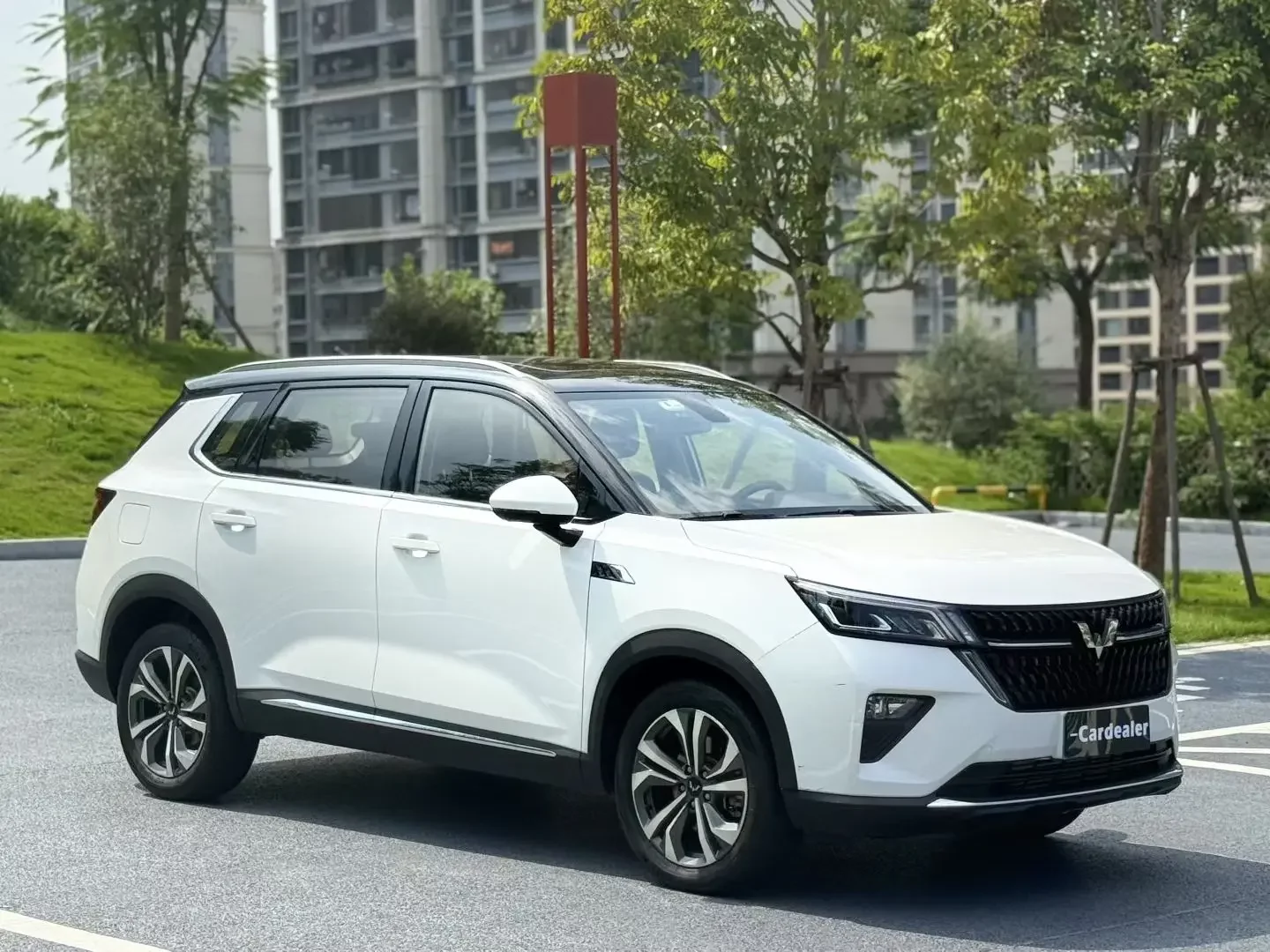 Wuling Asta (Star)
