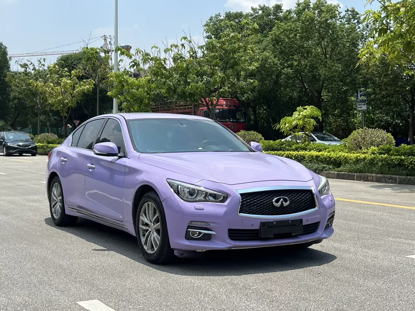 Infiniti Q50L