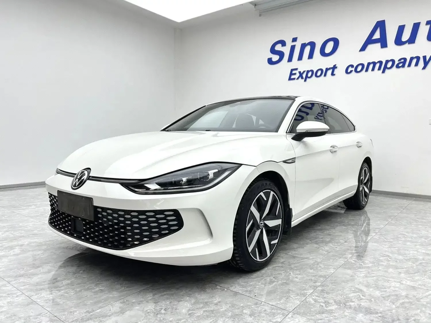 VOLKSWAGEN LAMANDO