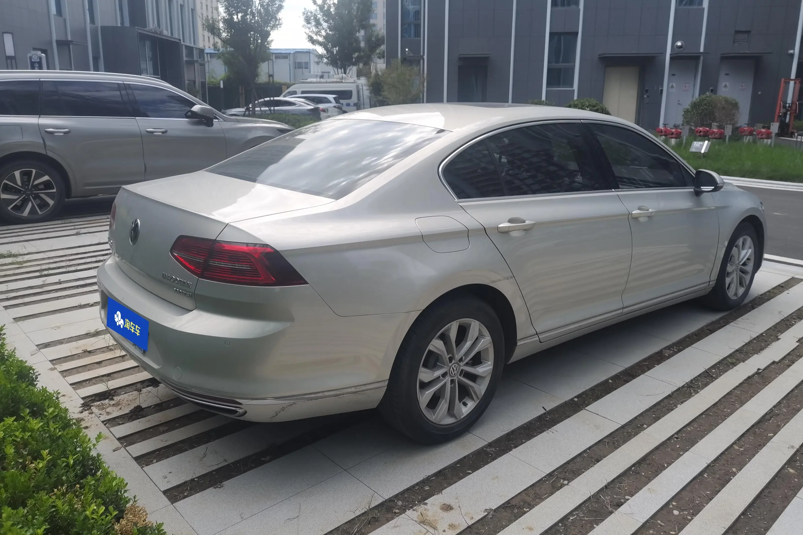 Volkswagen Magotan