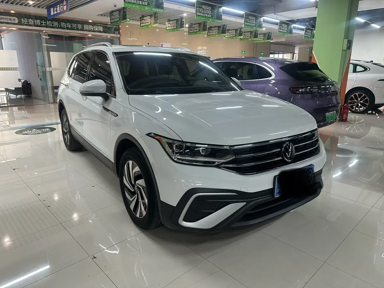 Volkswagen Tiguan L