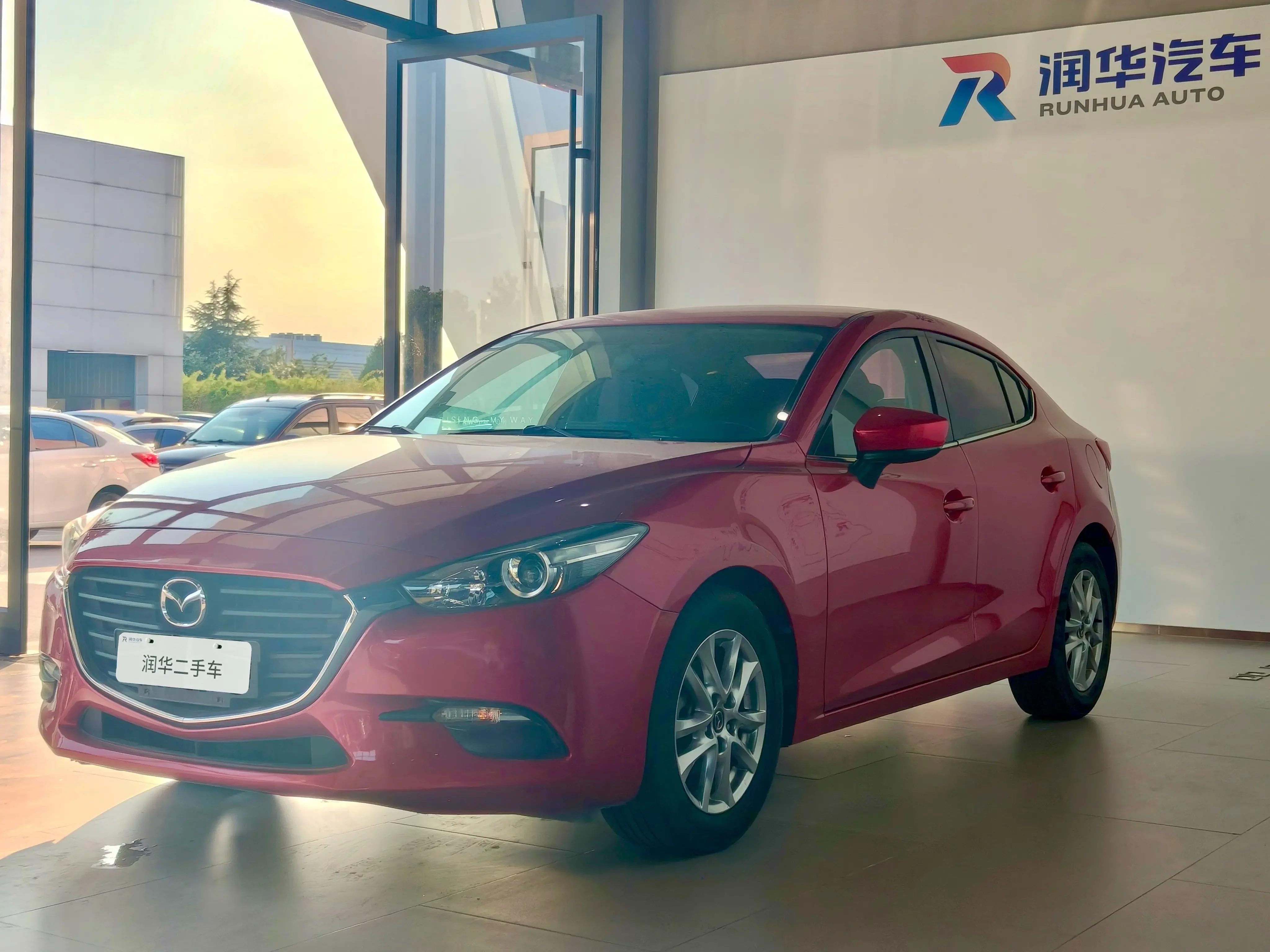 Mazda Axela (3)