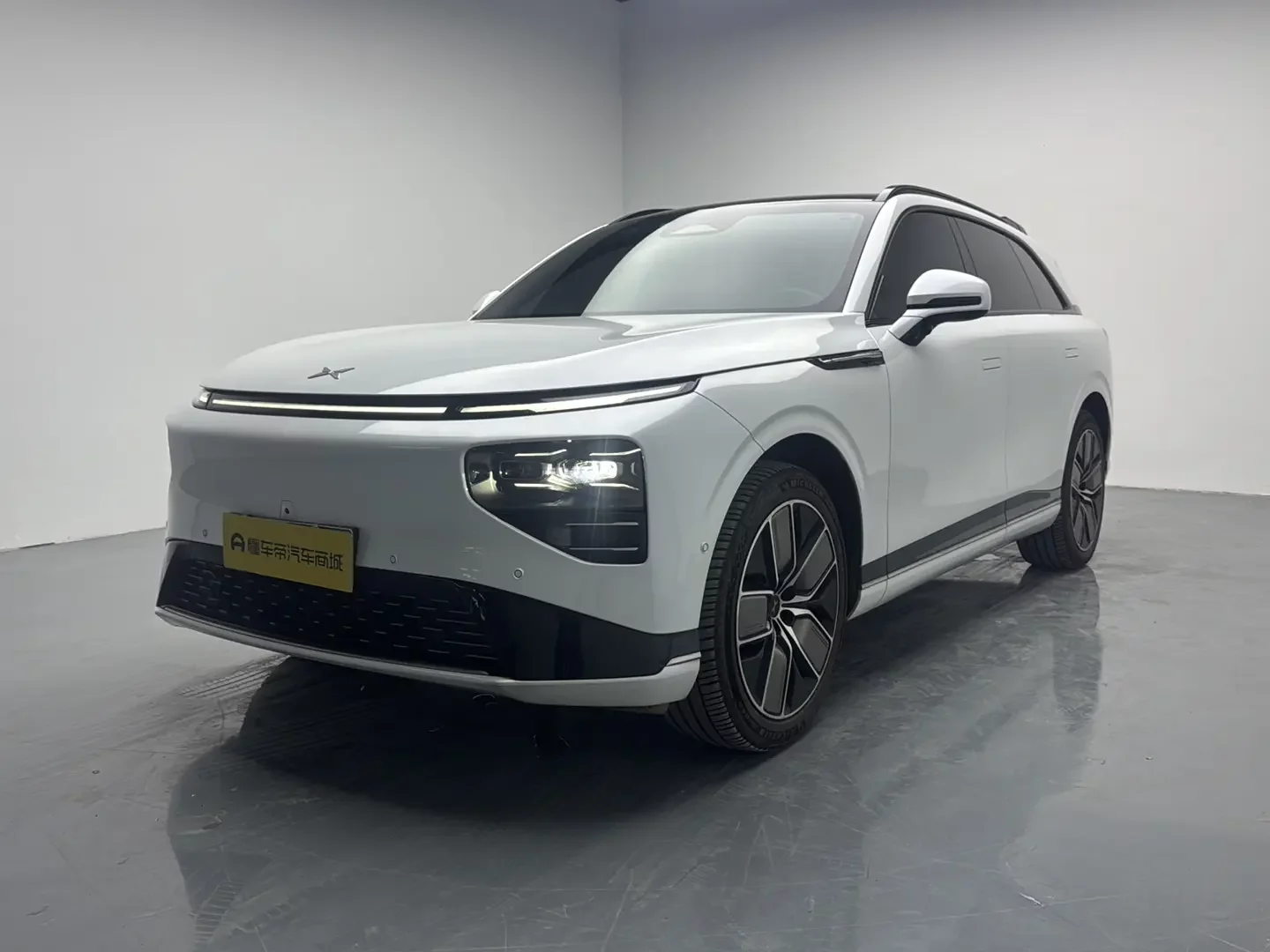 Xpeng G9