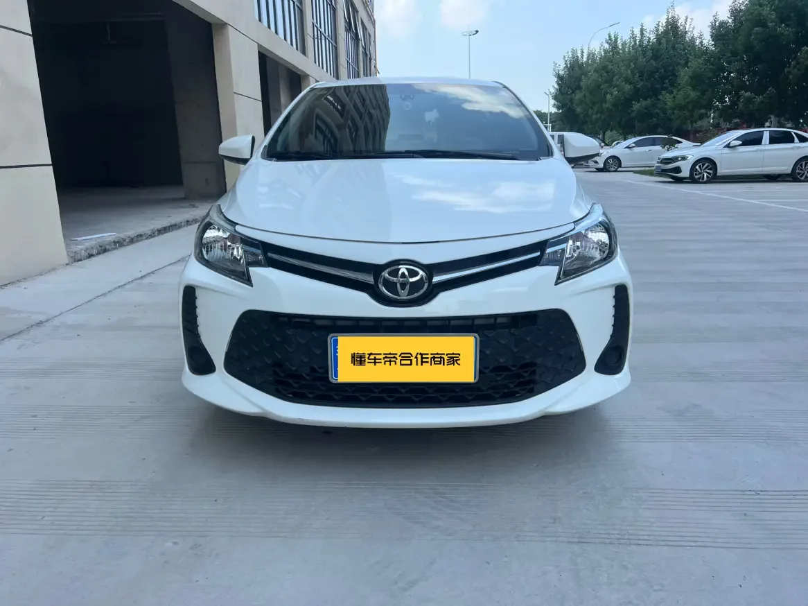 Toyota Vios FS