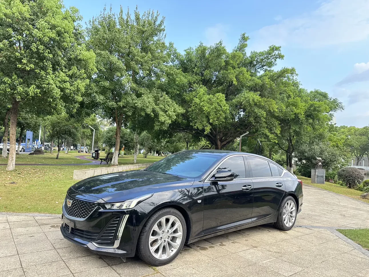Cadillac CT5