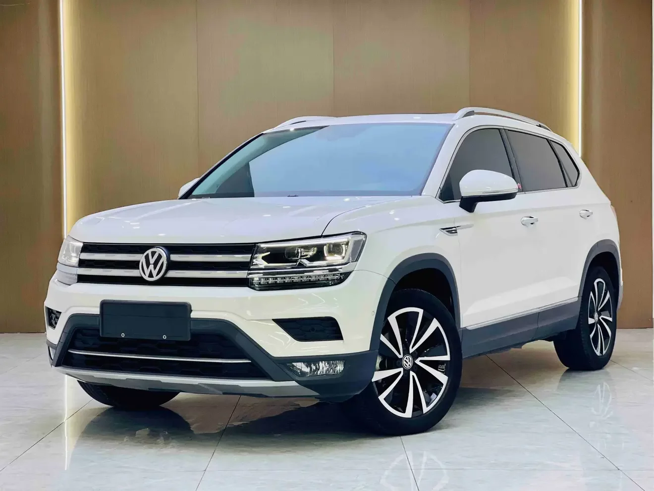 Volkswagen Tharu