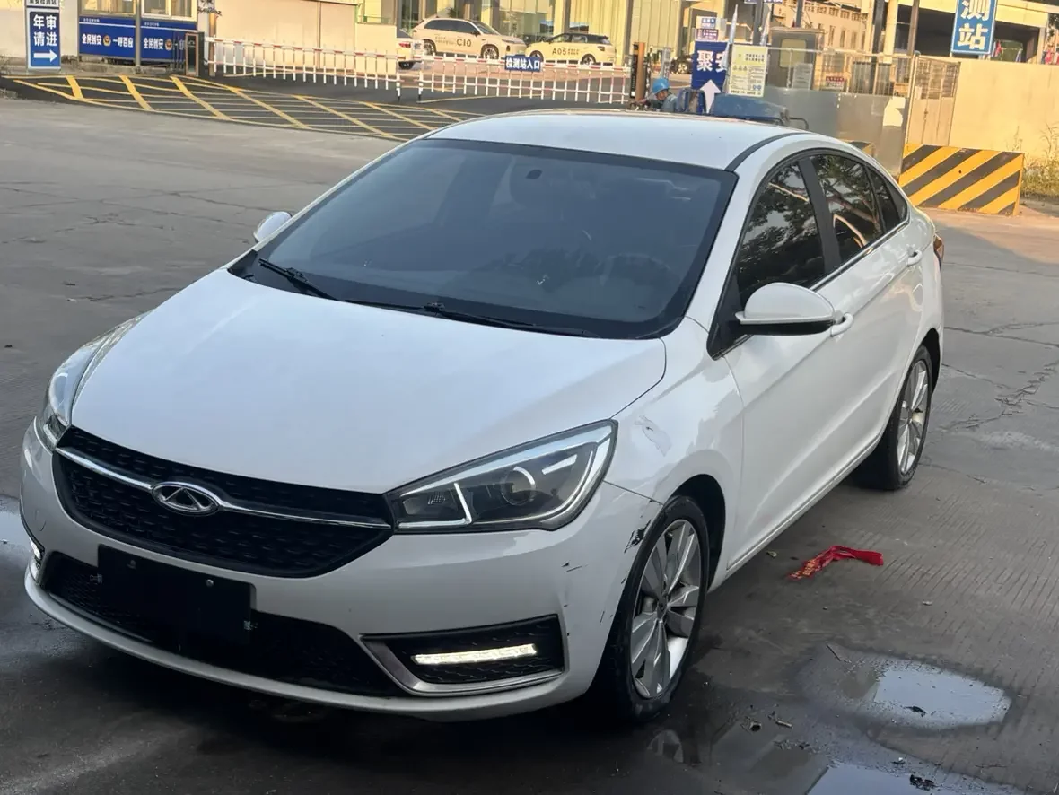 Chery Arrizo 5