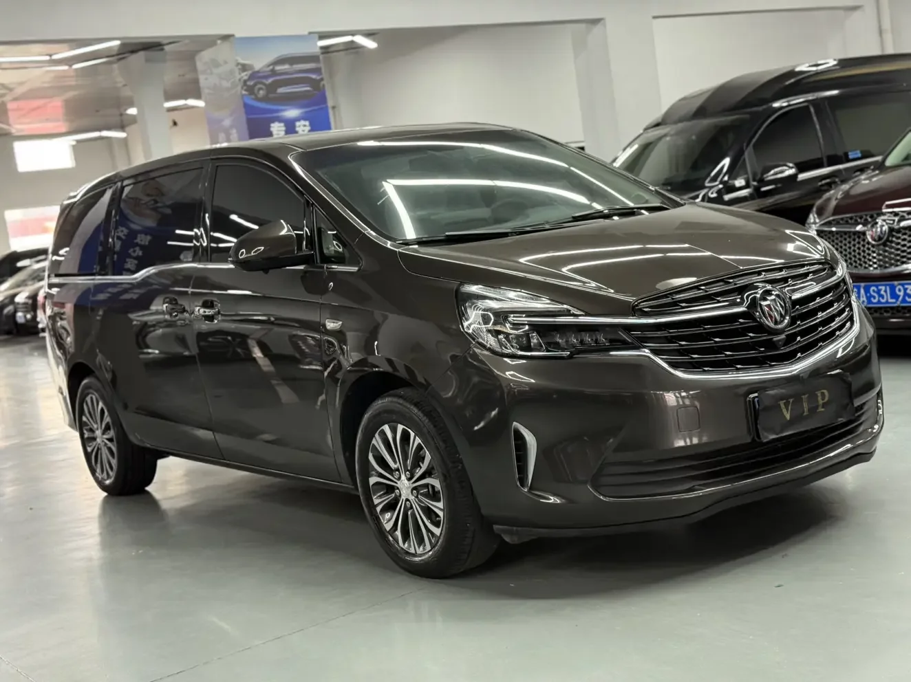 Buick GL8