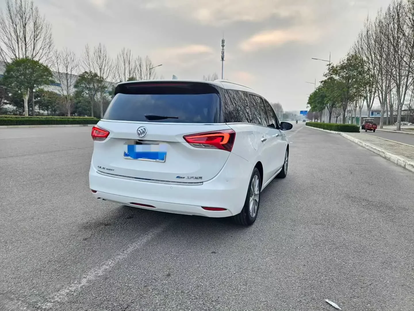 Buick GL6