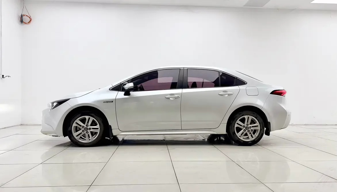 Toyota Levin (Lei Ling)