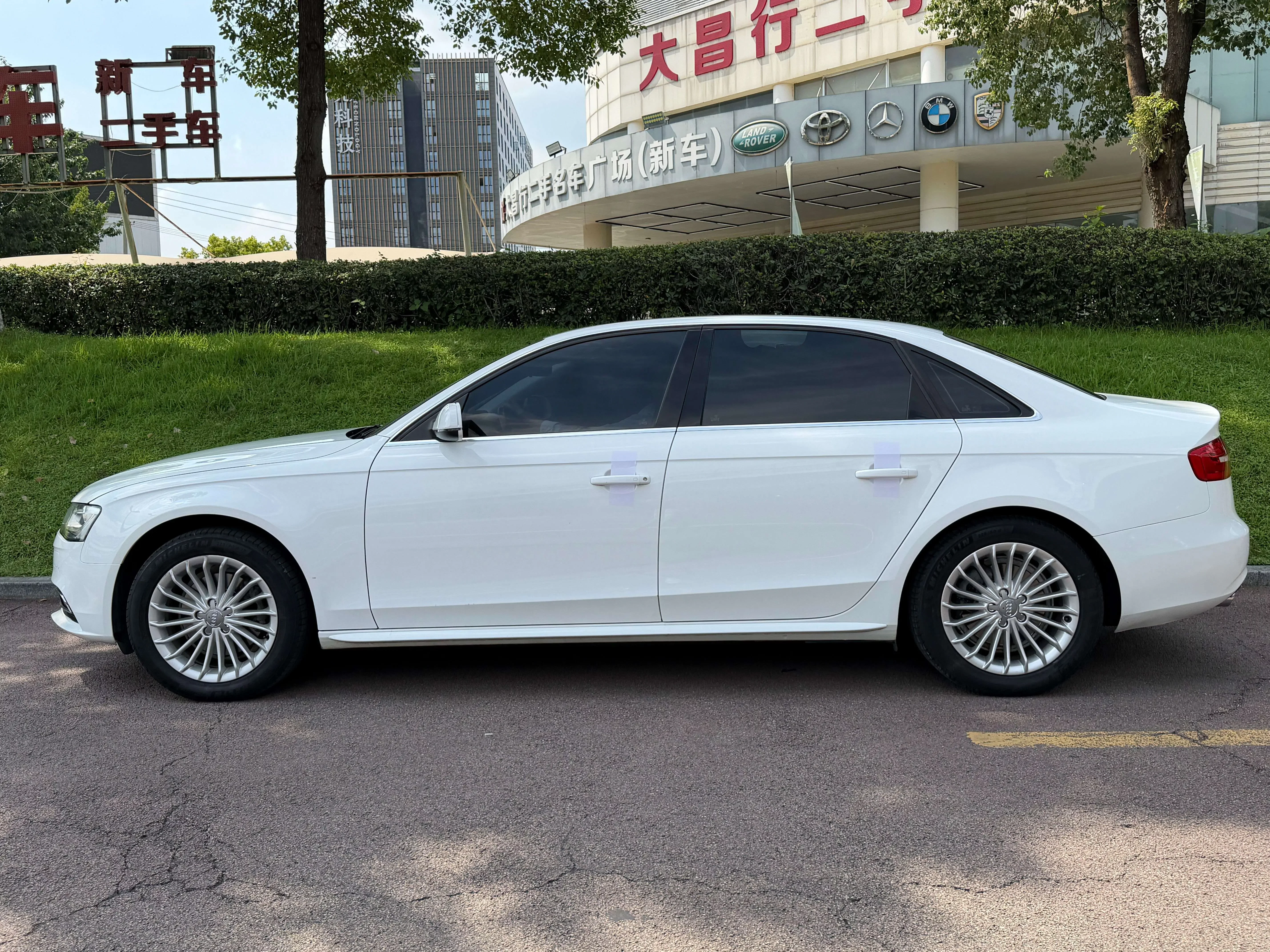 Audi A4L